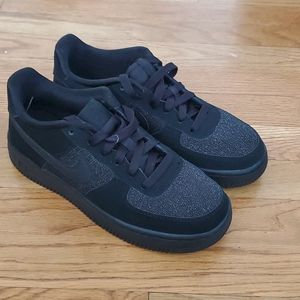 NEW Nike air force one LV8 limited